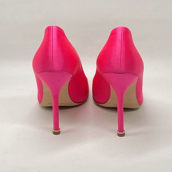 Manolo Blahnik Hangisi 105 Embellished Satin Pumps size 39 - Picture 10 of 15